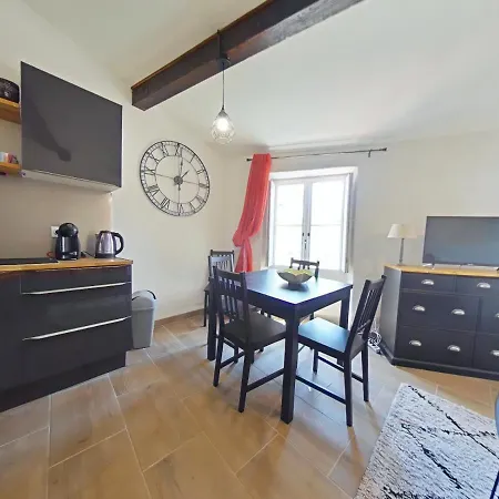 41 3, Rue Trivalle Apartmán